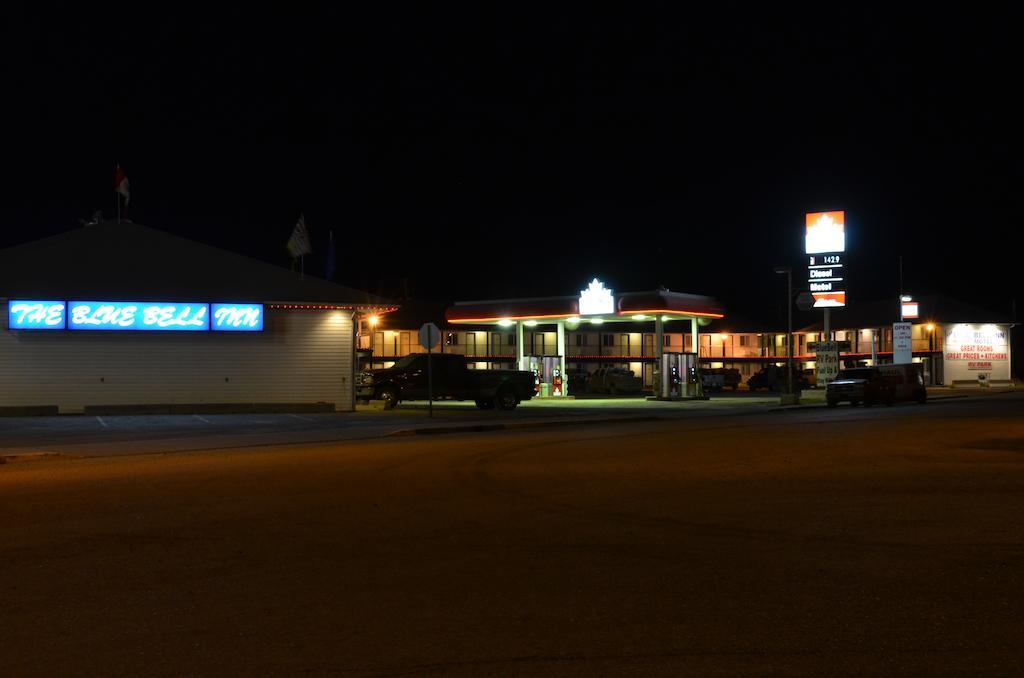 Blue Bell Inn Fort Nelson Zewnętrze zdjęcie